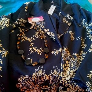 Print gold on black jacket and necklace